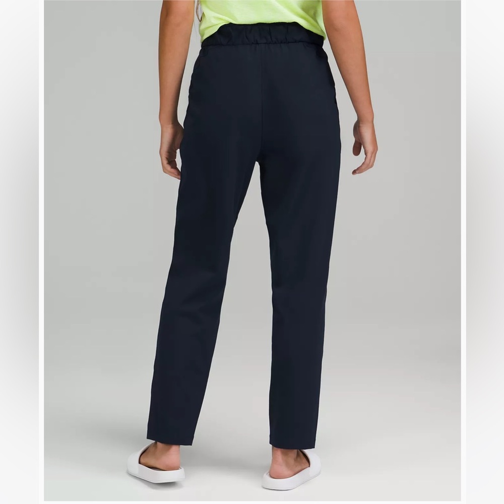 Lululemon Black Stretch High-Rise Pant Size 2 - Picture 5 of 9